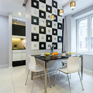 https://rent-like-home-apartament-powile.warsawhotelspoland.com